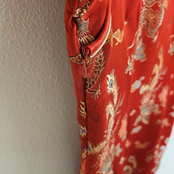 Silk Traditional Qipoa Dress - Picture 6 of 11